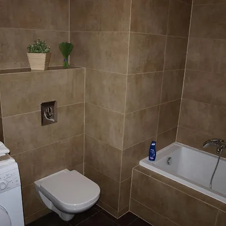 Sea Towers Apartment *