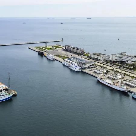 Apartment Sea Towers Gdynia