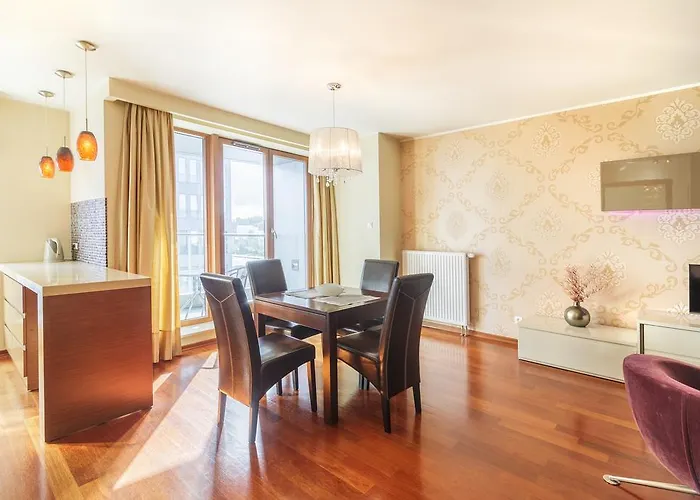 Sea Towers Apartment