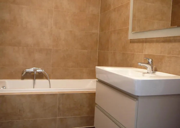 Apartment Sea Towers *